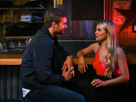 peter and demi at the bar the bachelor group date